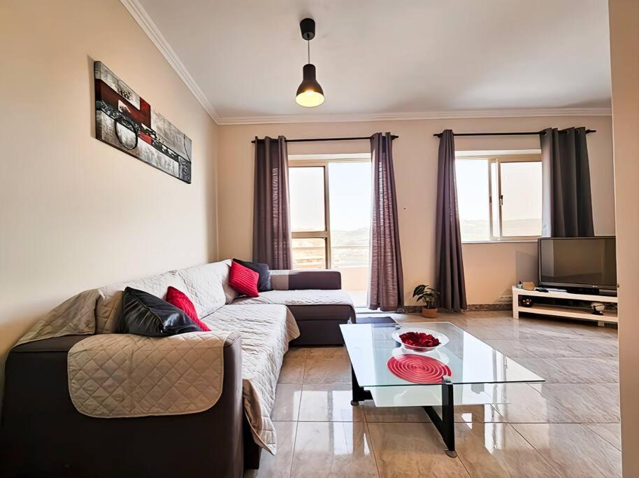Waveside Apartment St. Paul's Bay Esterno foto